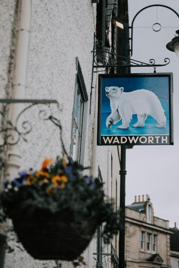مبيت وإفطار ديفايزيس The White Bear المظهر الخارجي الصورة